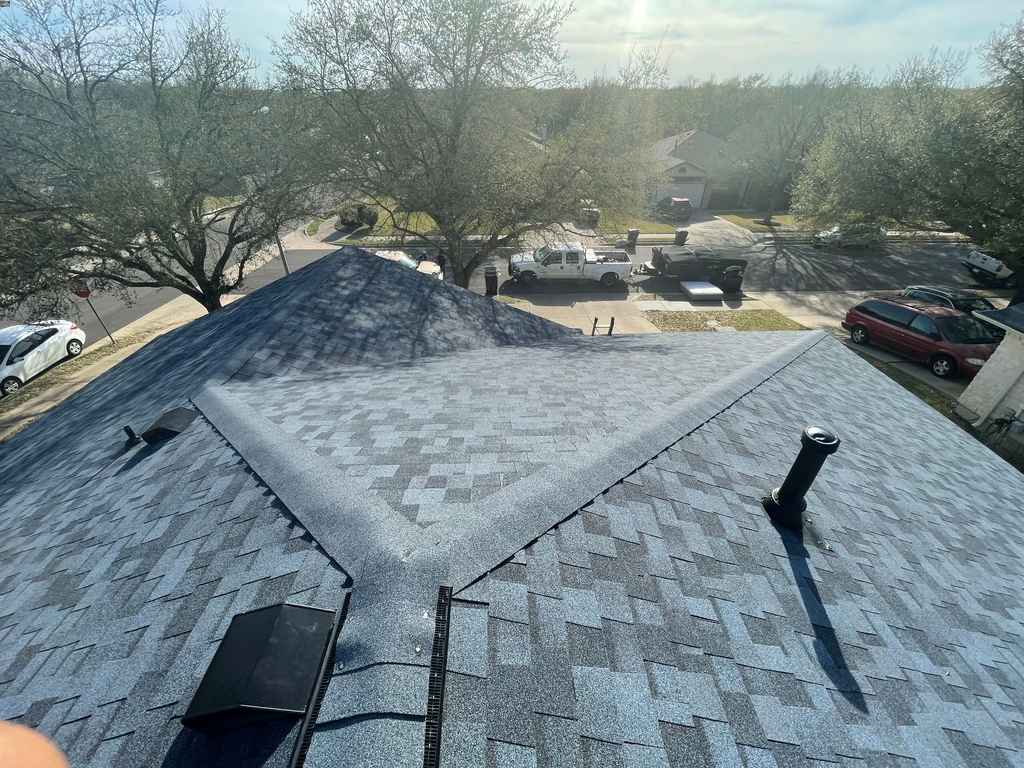 Austin, TX roof replacement experts